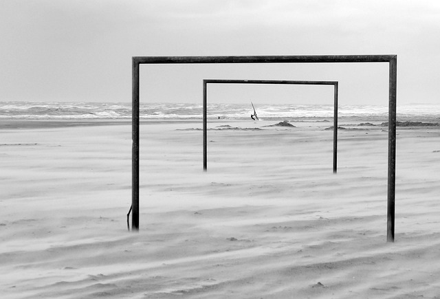 超前的危机 超前的危机